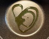 簡単!せせりとニラのクレイジーソルト炒め作り方3写真