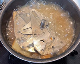 麺つゆで簡単！厚揚げと新玉ねぎの煮物作り方4写真