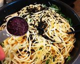 水菜溢れる梅とワカメのパスタ作り方9写真