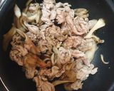 舞茸豚肉のファイトジュース煮込み作り方5写真