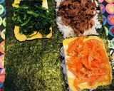 牛小間玉子にんじんれん草で折り畳みキンパ作り方4写真