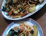 和田明日香さんの蒸し焼きそば！おいしい！作り方12写真