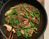 ひき肉とピーマンのオイスター丼作り方6写真