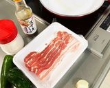 市販のステーキしょうゆで豚丼♪豚バラで！作り方1写真