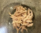 材料３つ！みつばと蒸し鶏のポン酢和え作り方2写真