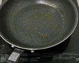 節約簡単ズボラ飯　もやしon目玉焼き作り方1写真