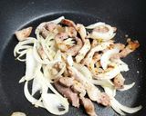 コク出しの味噌が決め手の変わり生姜焼き♪作り方3写真