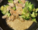 鶏むね肉とブロッコリーの焦がしマヨ醤油作り方5写真