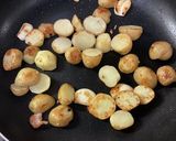 豚バラと新じゃがのガーリックバター醤油作り方3写真