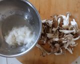 簡単♪鶏肉ときのこのみぞれ煮作り方1写真