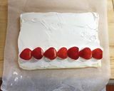 苺の純白ロールケーキ作り方15写真