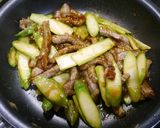 簡単！牛アスパラのオイスタ炒め作り方5写真