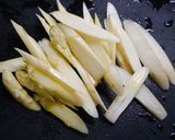 簡単！ホワイトアスパラのクミンソテー作り方3写真