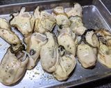 ワインがすすむ♡牡蠣ガーリックバター炒め作り方2写真