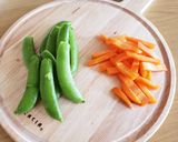 えんどうとにんじんのごまマヨサラダ作り方1写真