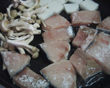 ぶり・長芋・しめじの山椒照り焼き！作り方5写真