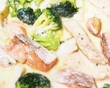 鮭とイカのガリバタクリーム煮作り方4写真