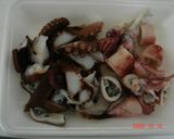 タコとイカの簡単ペペロンチーノ♪作り方1写真
