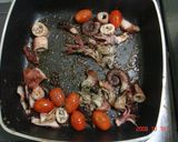 タコとイカの簡単ペペロンチーノ♪作り方4写真