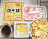 町中華のソース焼きそば作り方1写真