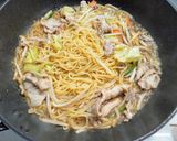 町中華のソース焼きそば作り方4写真