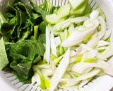 イカと青梗菜のレモン風味炒め作り方1写真
