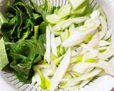 イカと青梗菜のレモン風味炒め作り方1写真