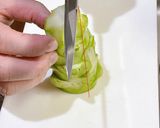 まるでザーサイ！　ブロッコリーの茎で！作り方1写真