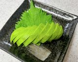 居酒屋で食べた♪アボカドの海苔の佃煮のせ作り方1写真