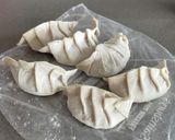 冷凍餃子で餃子うどん　٩(๑❛ᴗ❛๑)۶作り方3写真