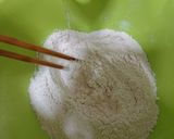 やまなし大使直伝！甲州ほうとうの麵作り方1写真