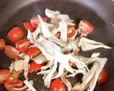 超簡単サバ水煮缶で作る「サバトマパスタ」作り方3写真