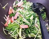 お弁当★水菜とソーセージハム簡単炒め作り方4写真