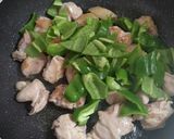 鶏もも肉とピーマンのカレーマヨ炒め作り方7写真