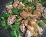 鶏もも肉とピーマンのカレーマヨ炒め作り方8写真
