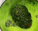 『ほうれん草とトマトソース』の『うどん』作り方4写真