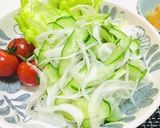沢山食べられる新玉ねぎときゅうりのサラダ作り方5写真