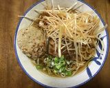 白髪ネギと焼豚とハンバーグ入醤油ラーメン作り方8写真