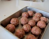 簡単♪ころころチーズ入りハンバーグ作り方3写真