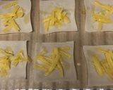 シュウマイの皮で☆カリカリチーズ作り方1写真