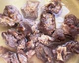 芽キャベツと塩猪肉のポトフ作り方2写真