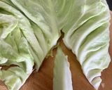 春キャベツの魚肉ソーセージ&バラ肉炒め作り方2写真