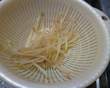 自宅で簡単！お手軽鶏出汁のフォー作り方6写真