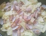 たっぷりキャベツとあさりのワイン蒸し作り方4写真