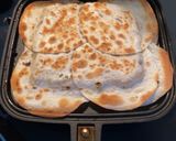 肉そぼろとじゃがチーズの餃子包み焼き作り方8写真