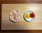 エビとパプリカのスイートチリソース和え作り方1写真