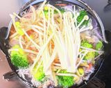 豚バラ肉と千切りキャベツのごま油鍋作り方8写真