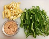 レンジで簡単！お揚げしみしみ無限ピーマン作り方1写真