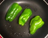 鶏ひき肉で作るピーマンの肉詰め作り方6写真