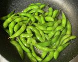 まいのための枝豆ソテー作り方4写真